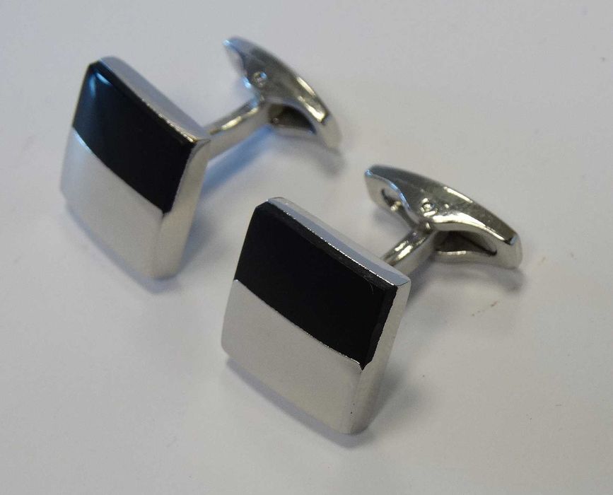 Nowe spinki do mankietów do koszuli czarne srebrne klasyczne elegancki