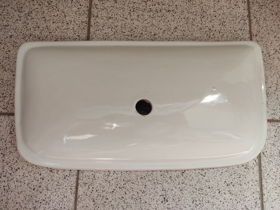 Умивальник Laufen Pro 65, умивальник, унітаз, кришка від бачка