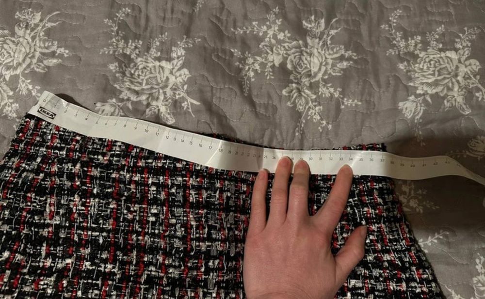 Костюм в стилі "Шанель". Розмір S.