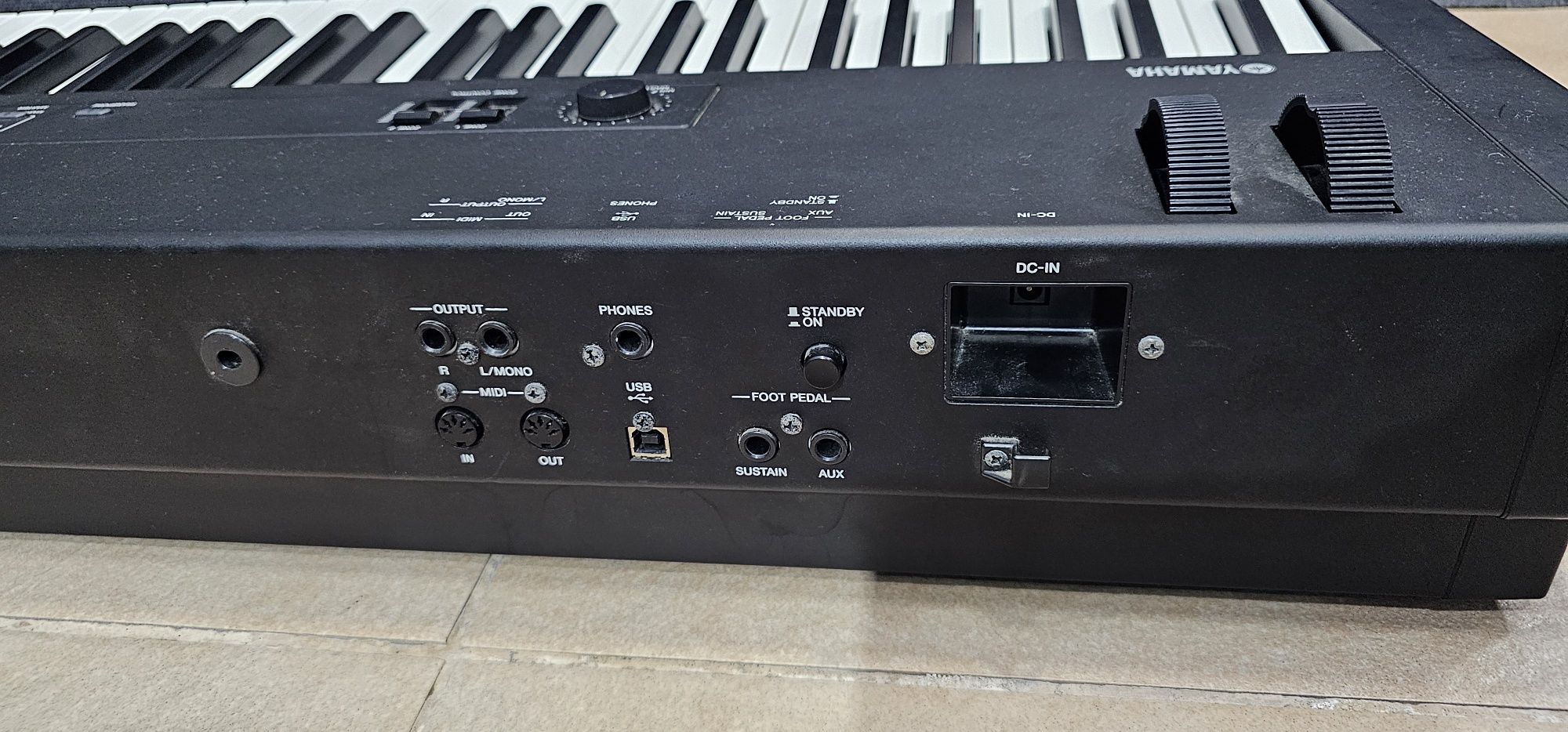 Piano Yamaha CP 33 Stage Piano