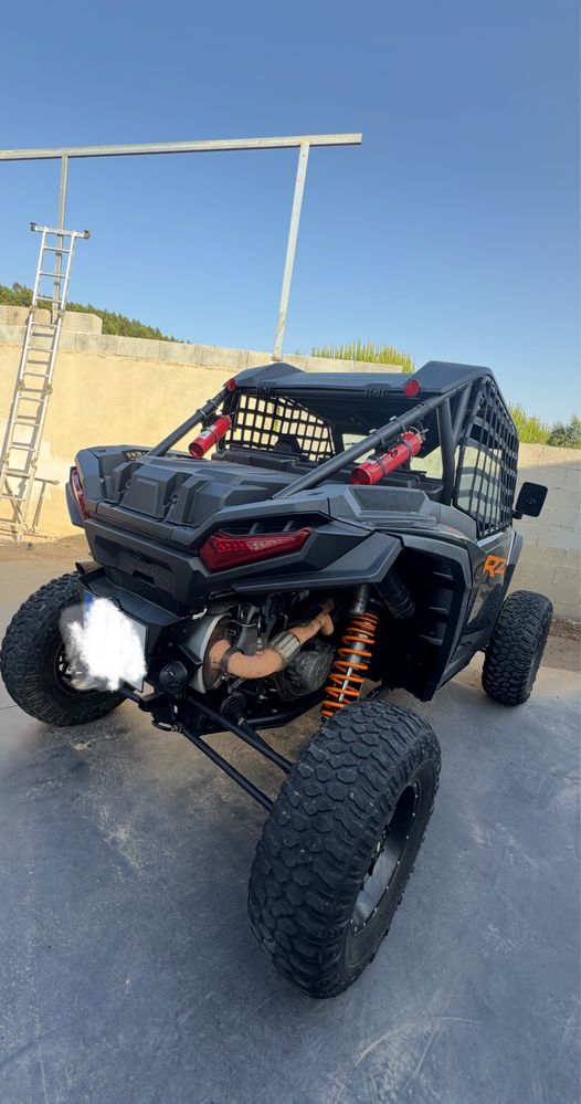 Polaris rzr xp 1000