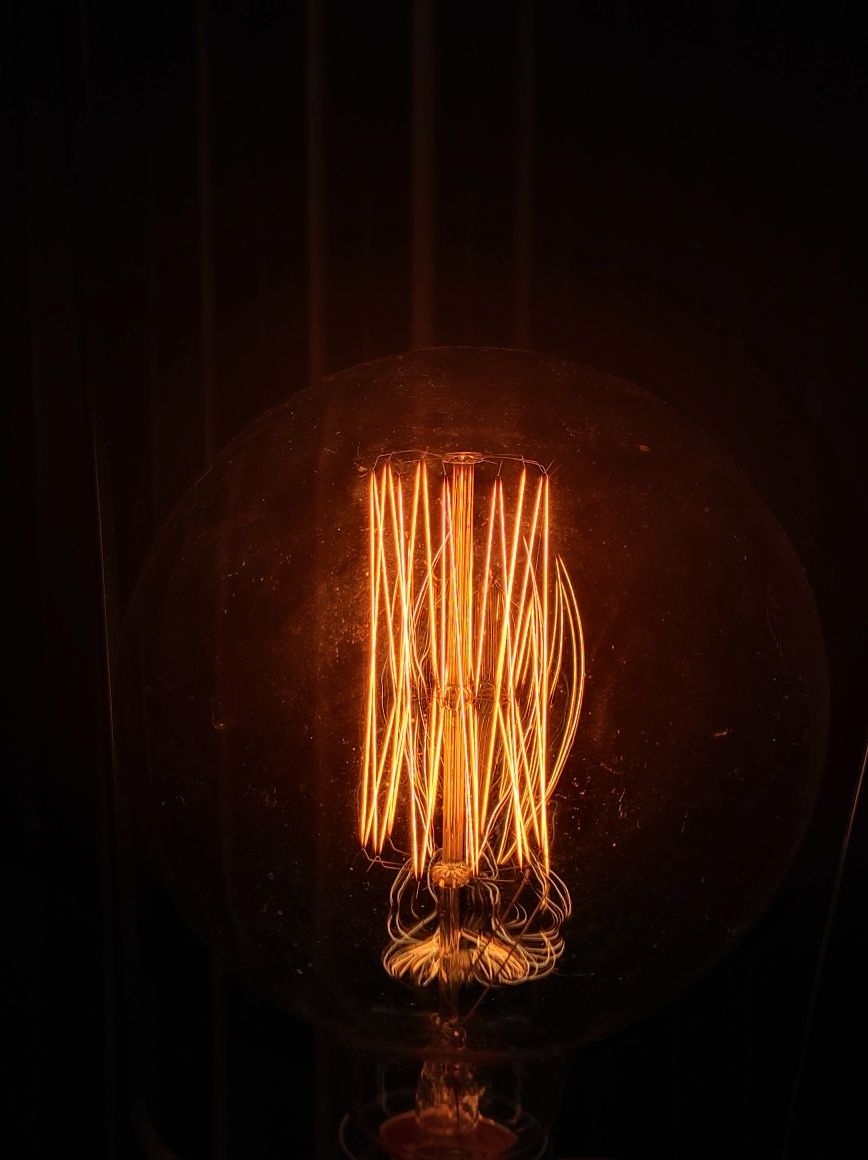 Oryginalna Żarówka Edison Epic Light Mega Kula 60W szer 12,5cm