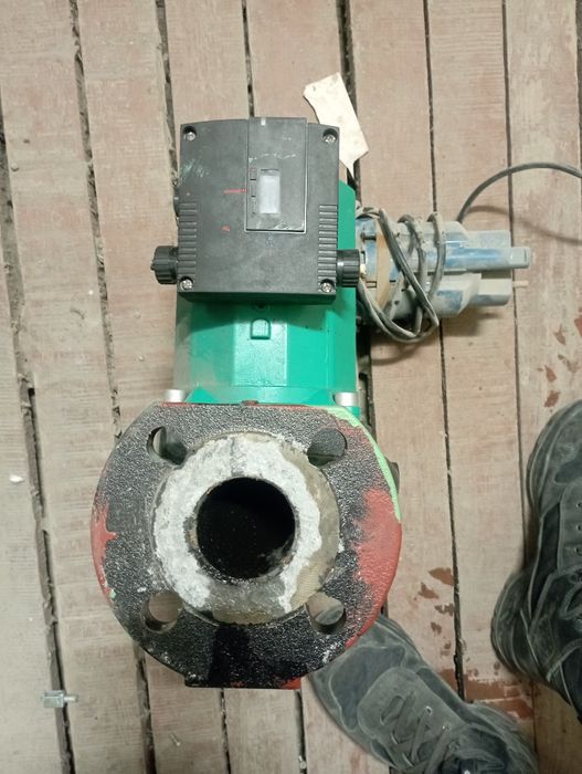 Насос Wilo TOP S 50/15