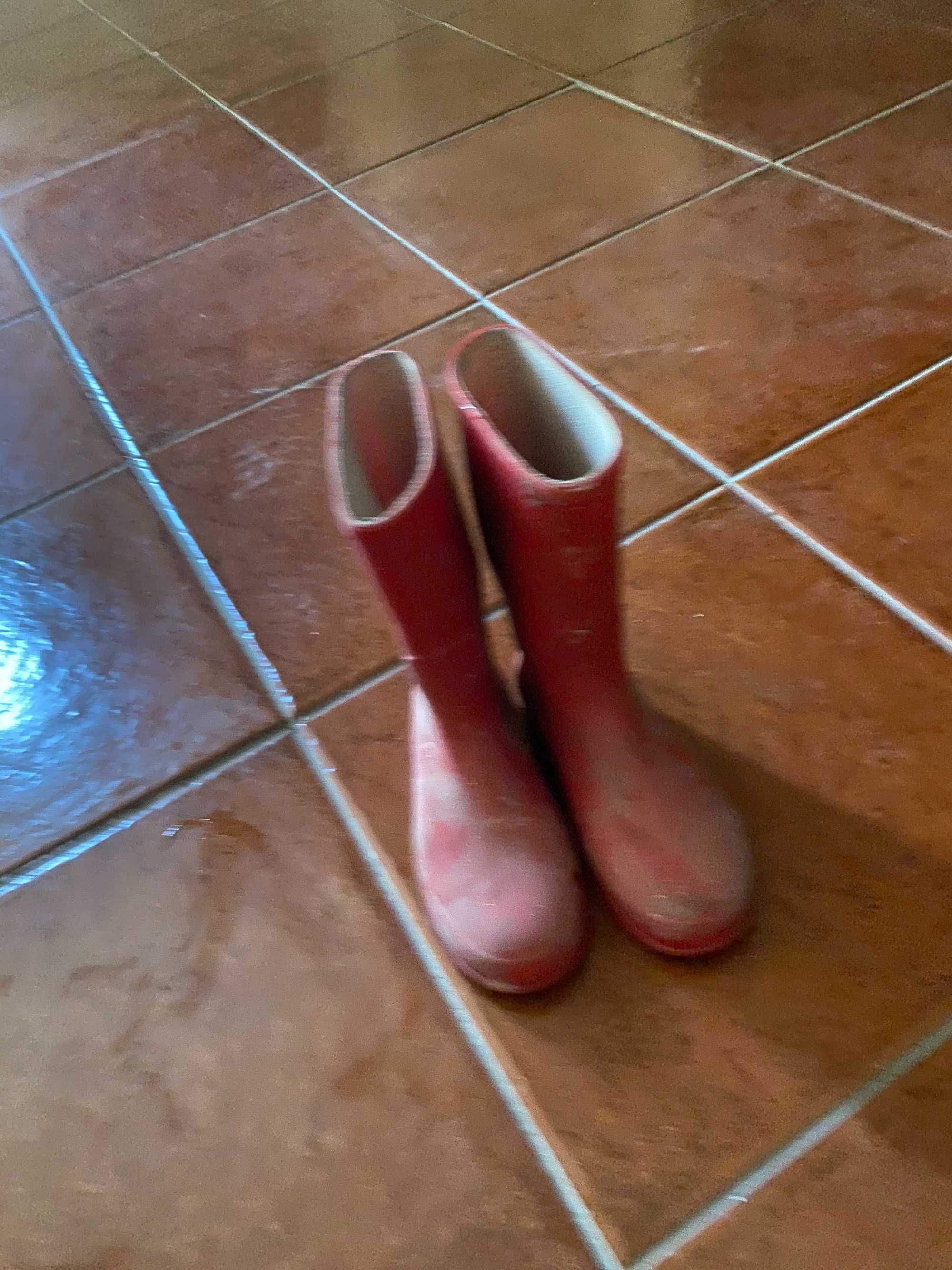 botas de borracha vermelhas 30