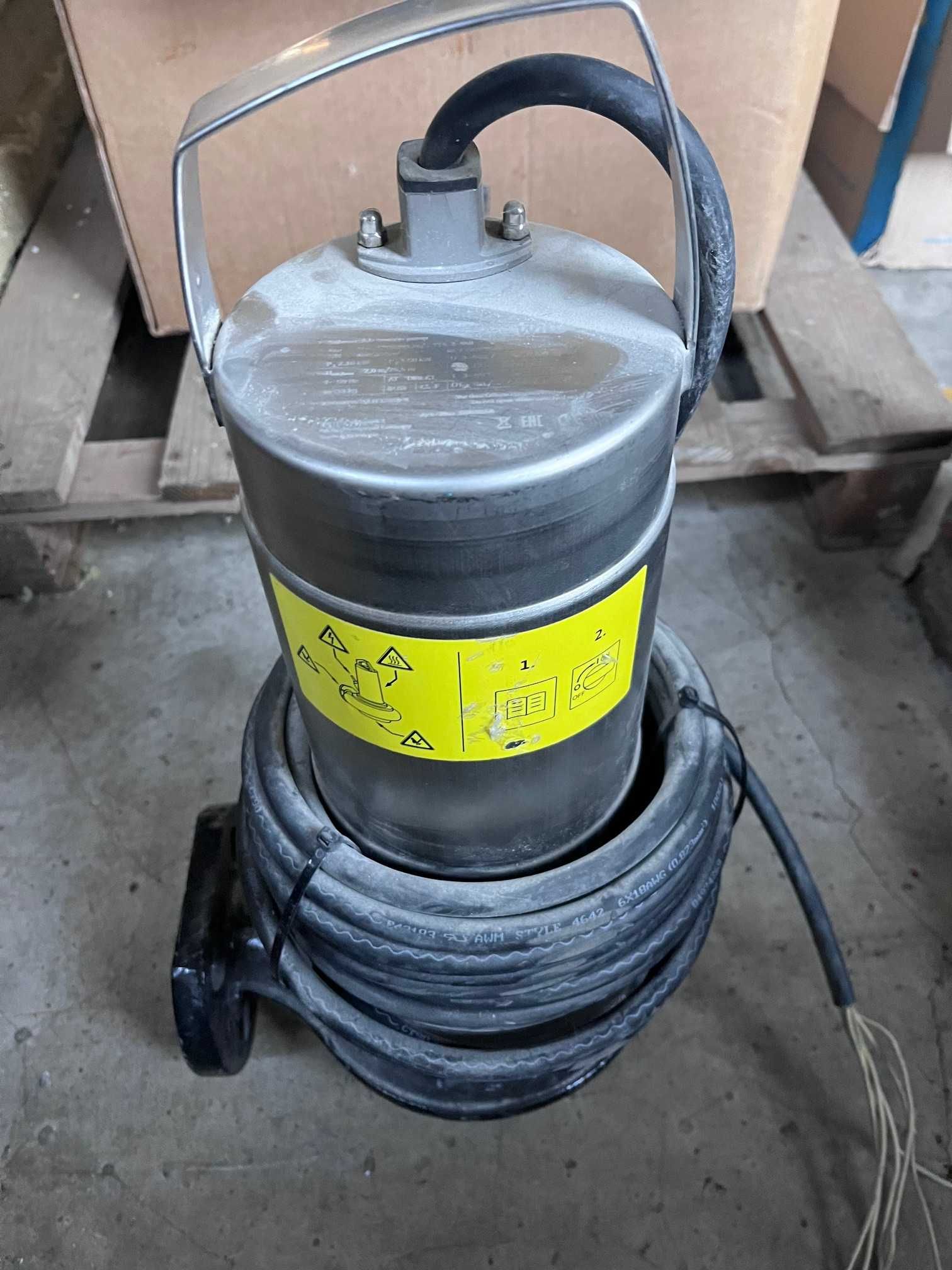 Pompa zatapialna z rozdrabniaczem WILO REXA CUTI03.26/S-T15-2-540