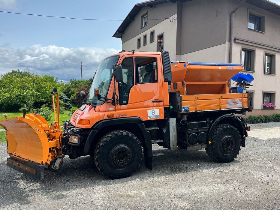Mercedes-Benz Unimog U400  Unimog U400