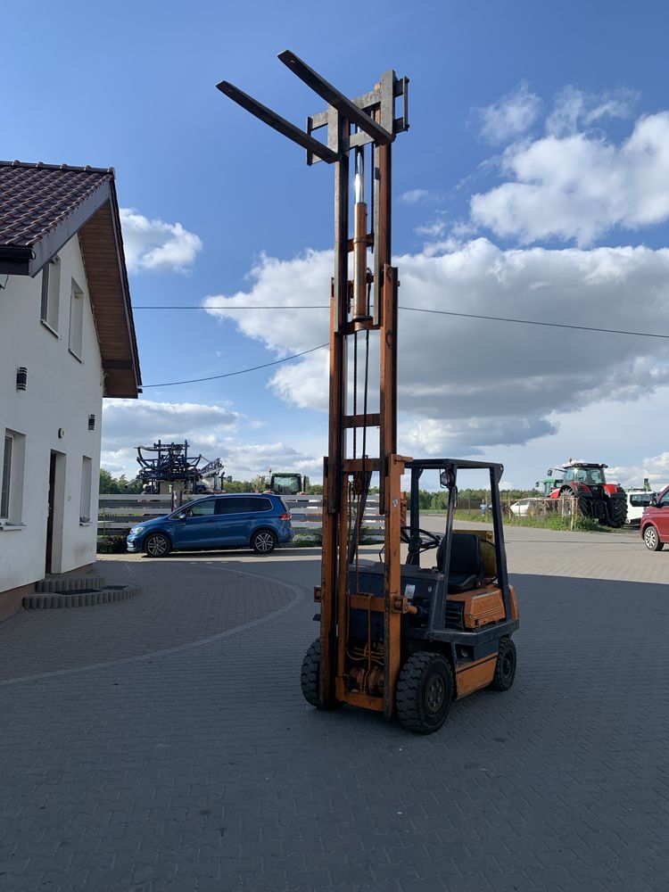 Wózek widłowy toyota benz-gaz