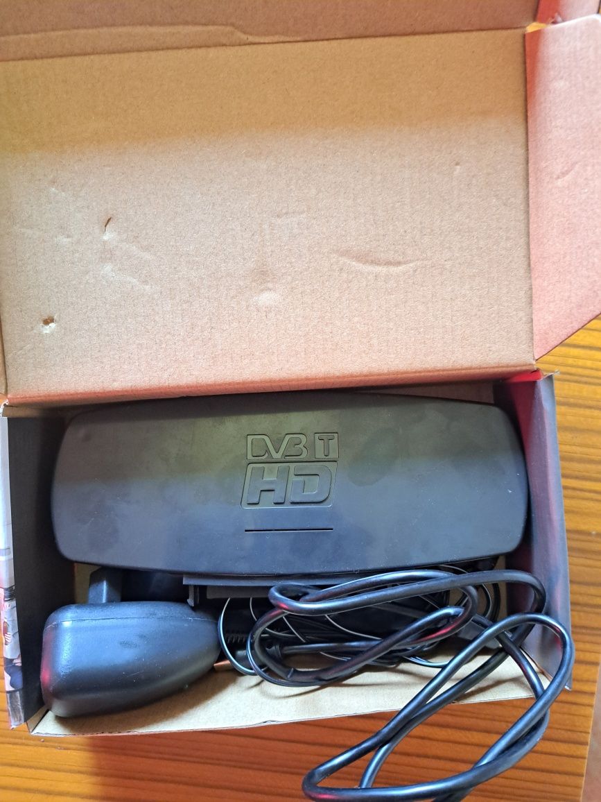 Antena pokojowa dvbt 2