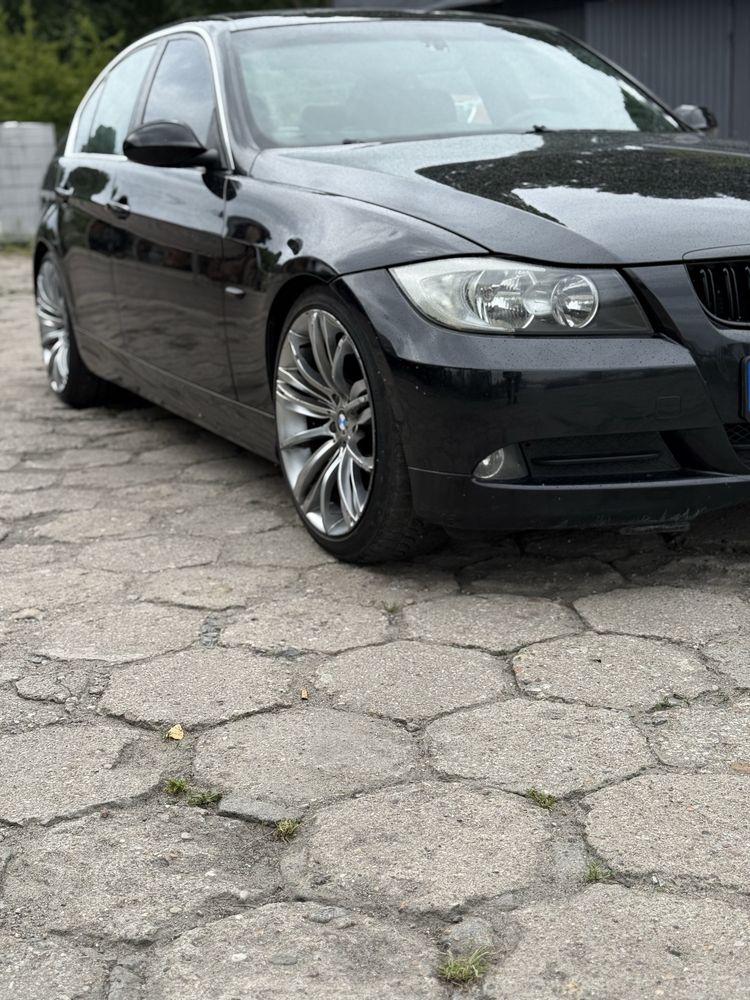 BMW E90 LPG Automat, Zadbany