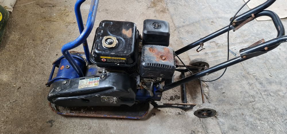 Аренда. Прокат. Пылесос садовый. Пылесос строительный. Измельчитель.