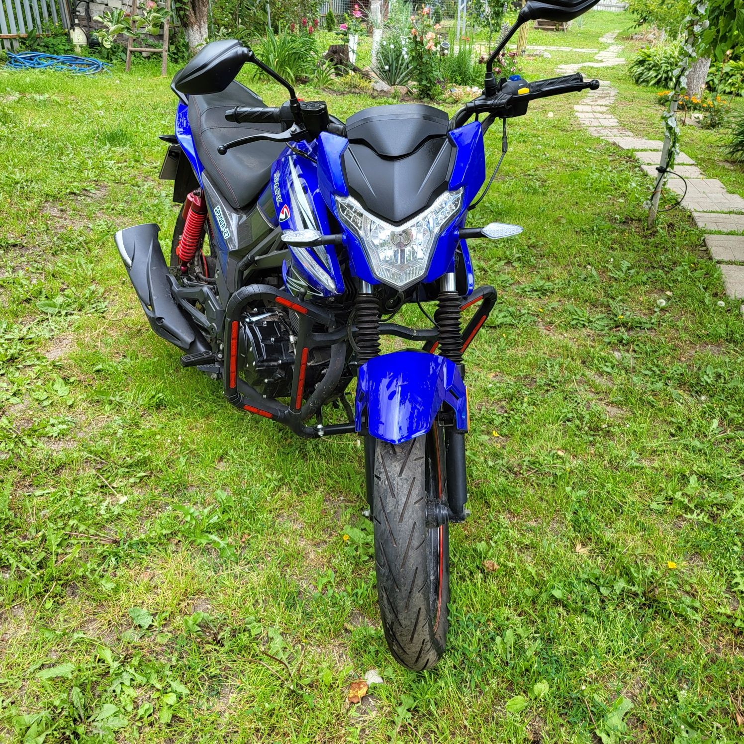 Продам мотоцикл  SPARK  200