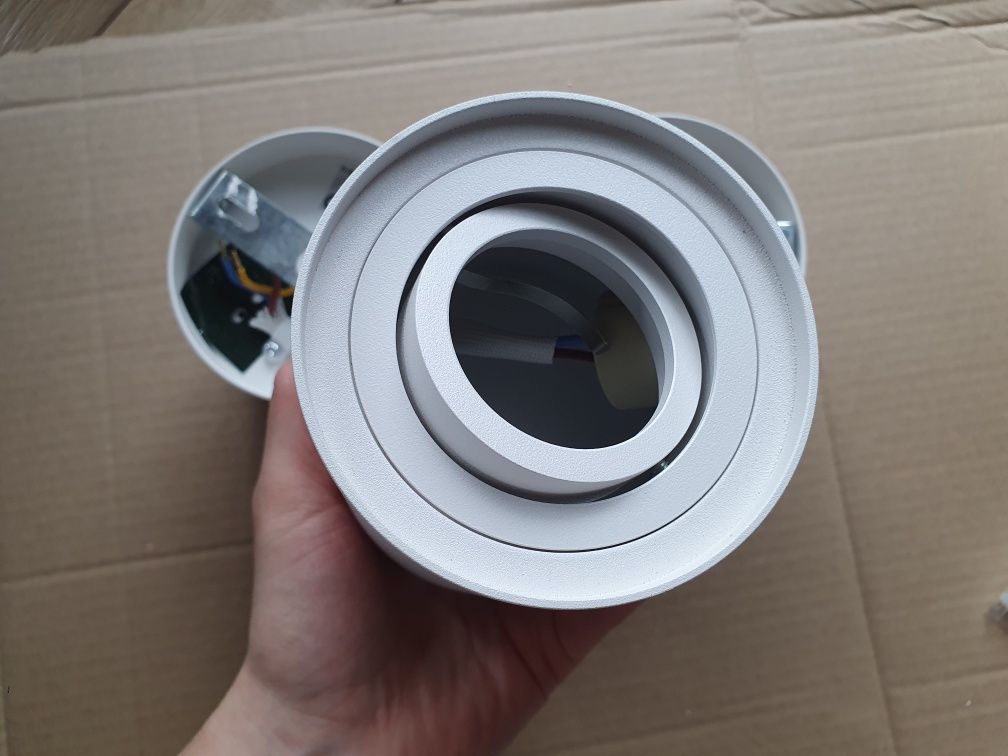 Lampa tuby sufitowe białe GU10 10,5 cm  stan idealny