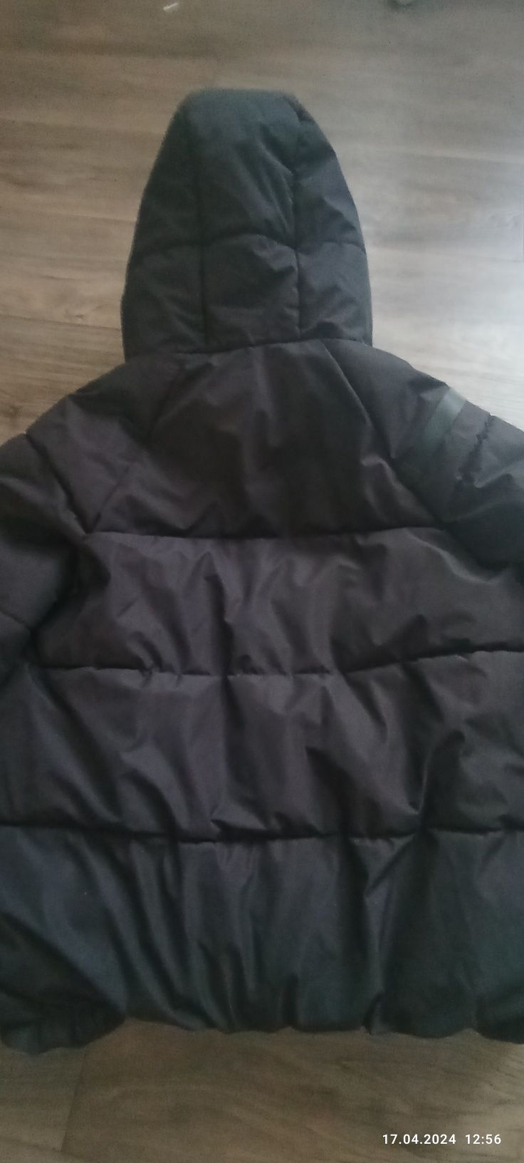 Куртка теплая черная, размер М 46