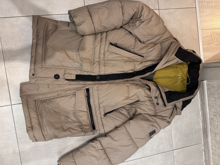 Куртка bugatti, 48, м нова