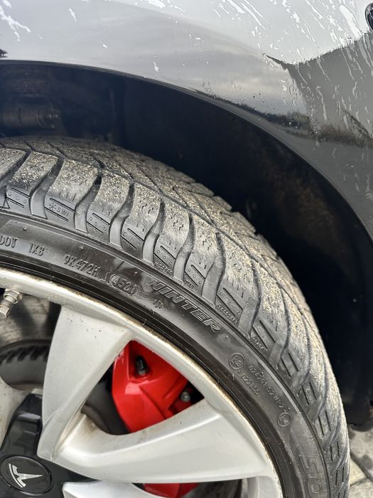 Tesla model 3 performance