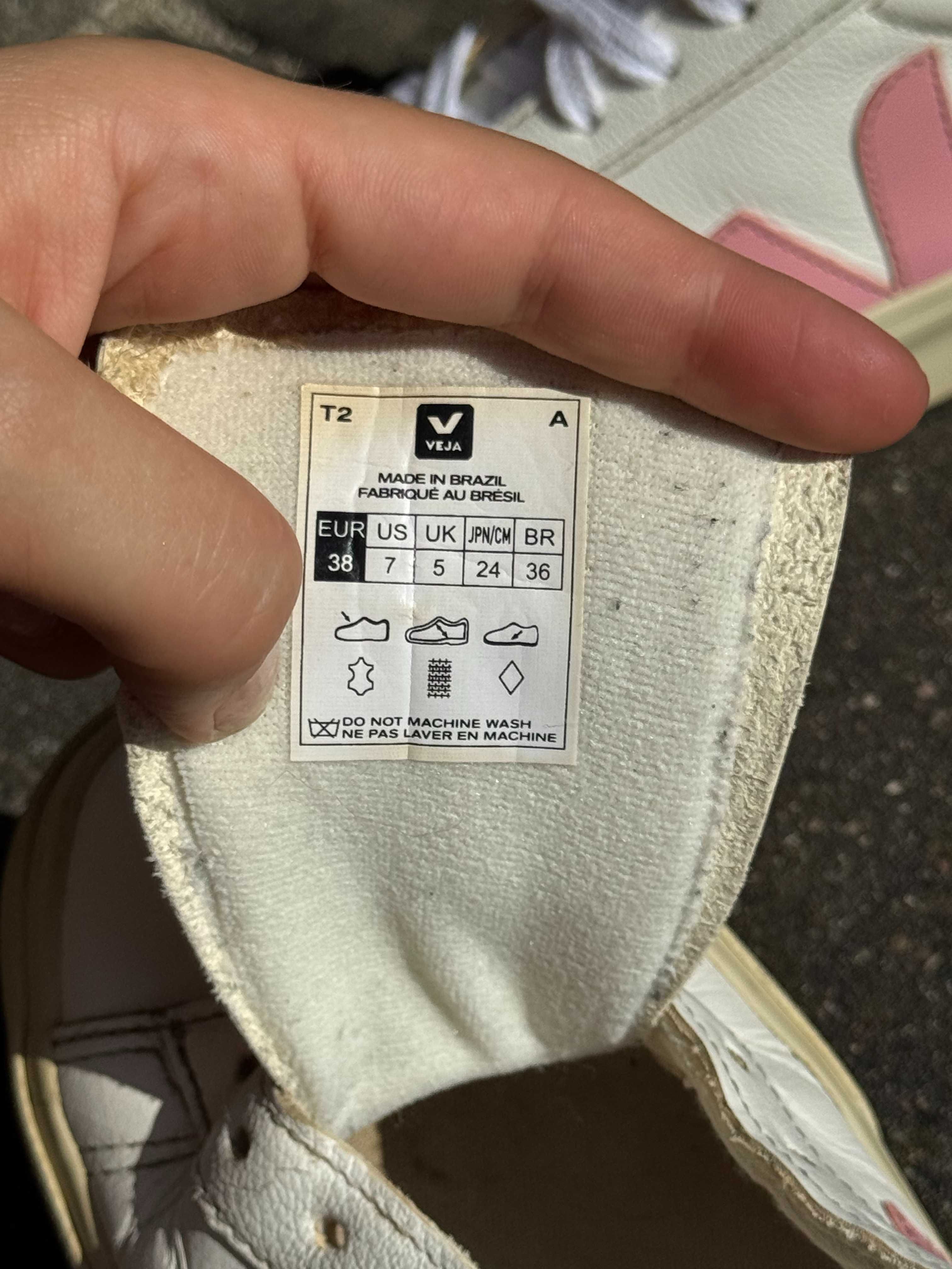 Veja 38 trampki v sneakersy skórzane białe różowe niskie białe wiązane