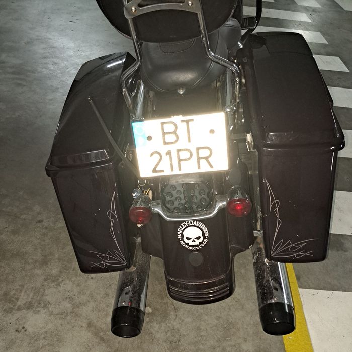 Harley davidson street glide