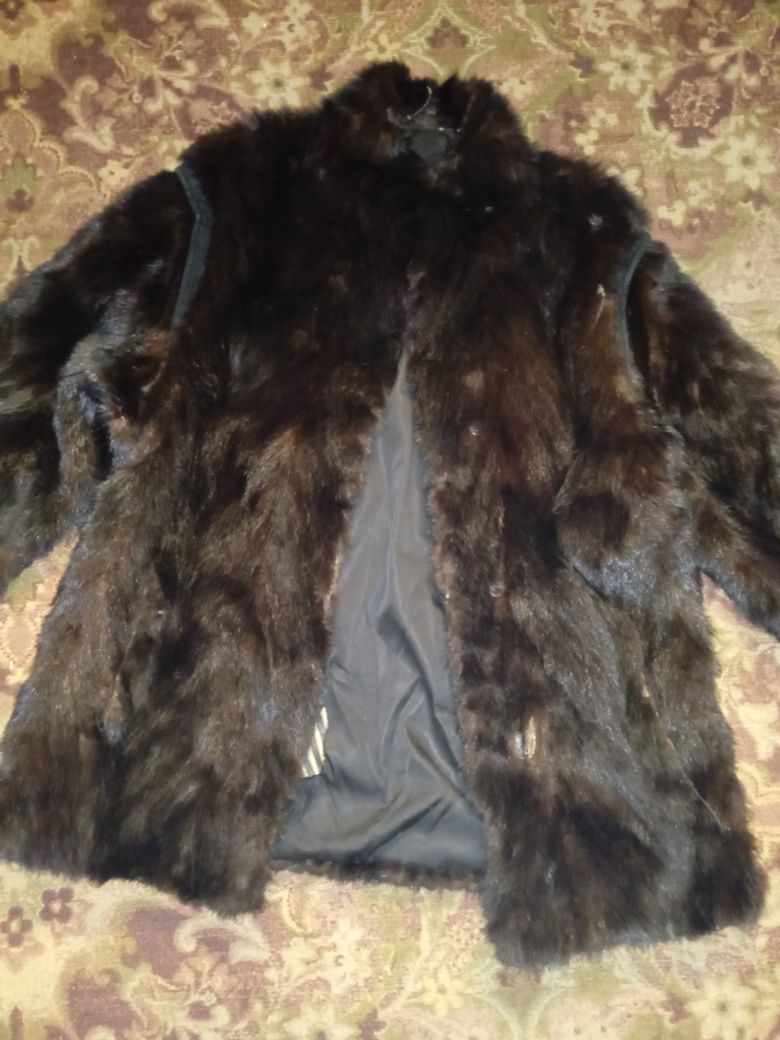 Продам норковый полушубок,б/у