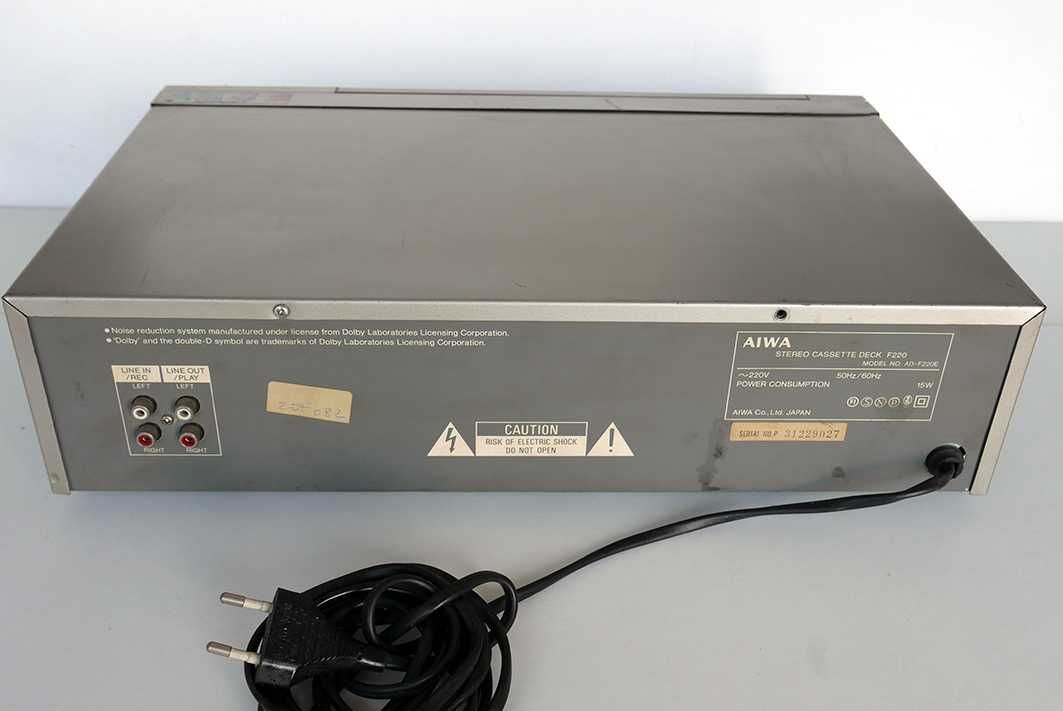 Deck de cassetes Aiwa F220