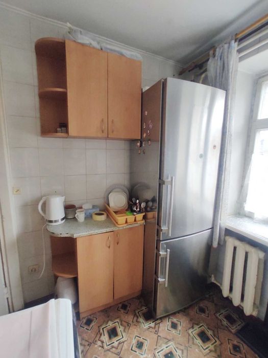 Оренда просторої 2-кімн. квартири у ближн. Центрі по вул.Акад.Сахарова