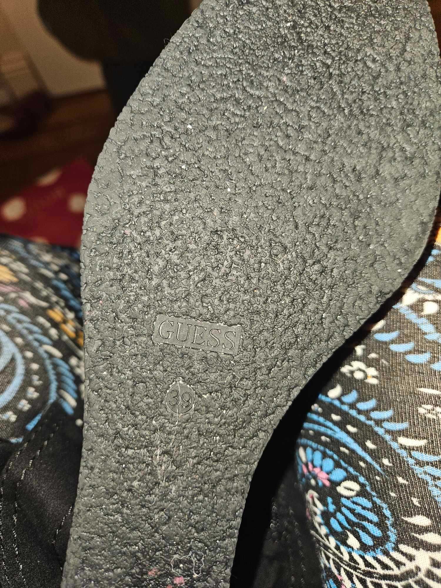Kozaki Guess rozmiar 39
