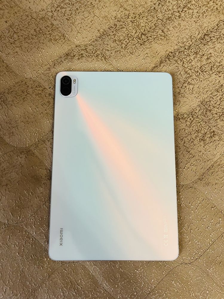 Планшет Xiaomi Pad 5 6/256GB + чехол-клавиатура | Как новый