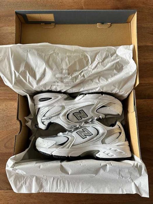 Buty meskie Mokasyny New_Balance_530_White_Silver_Navy R.37.5