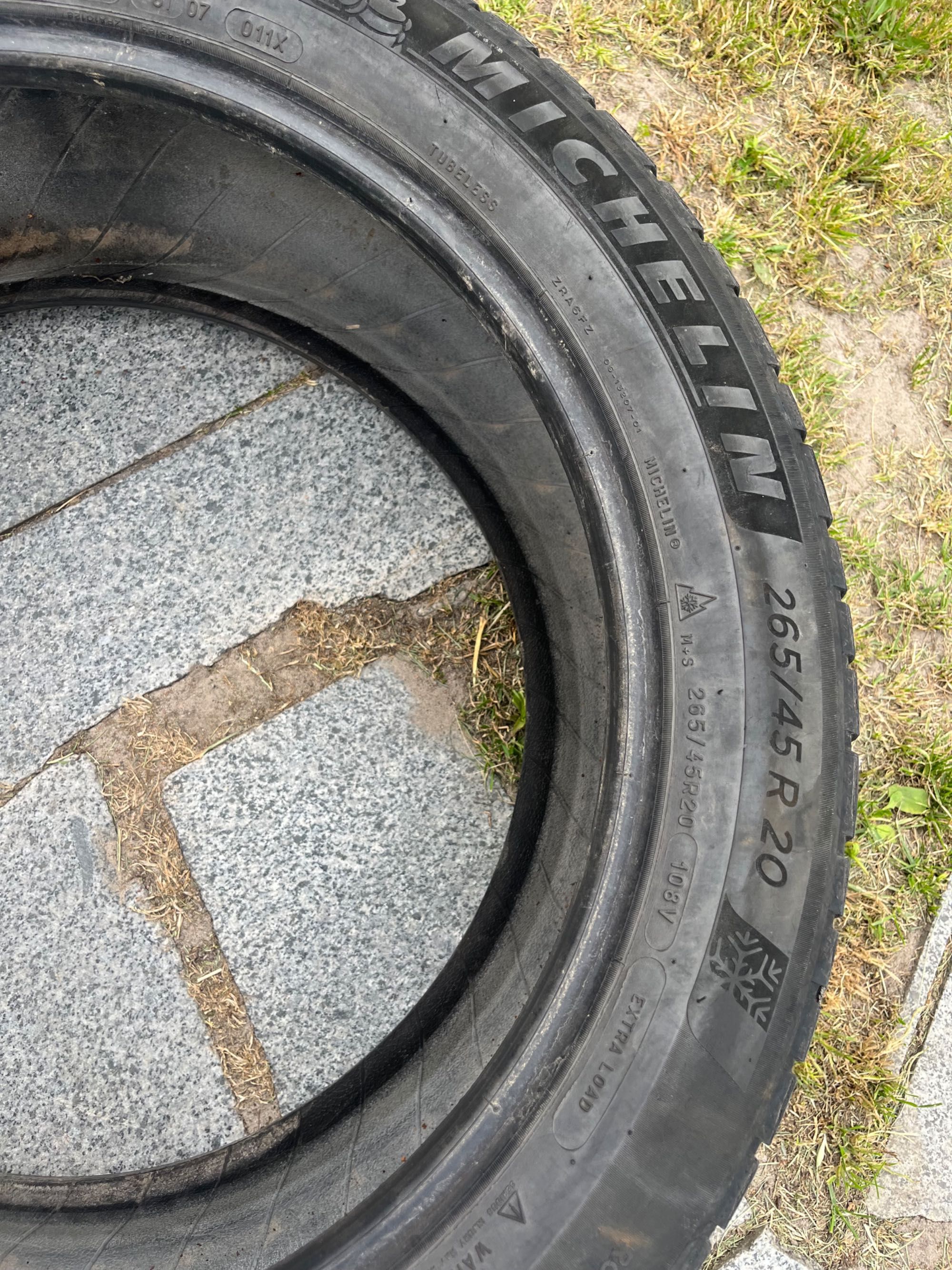 Шини 265/45 R20 без пошкоджень, без пробігу по Україні