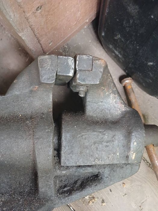 Слесарные тиски!