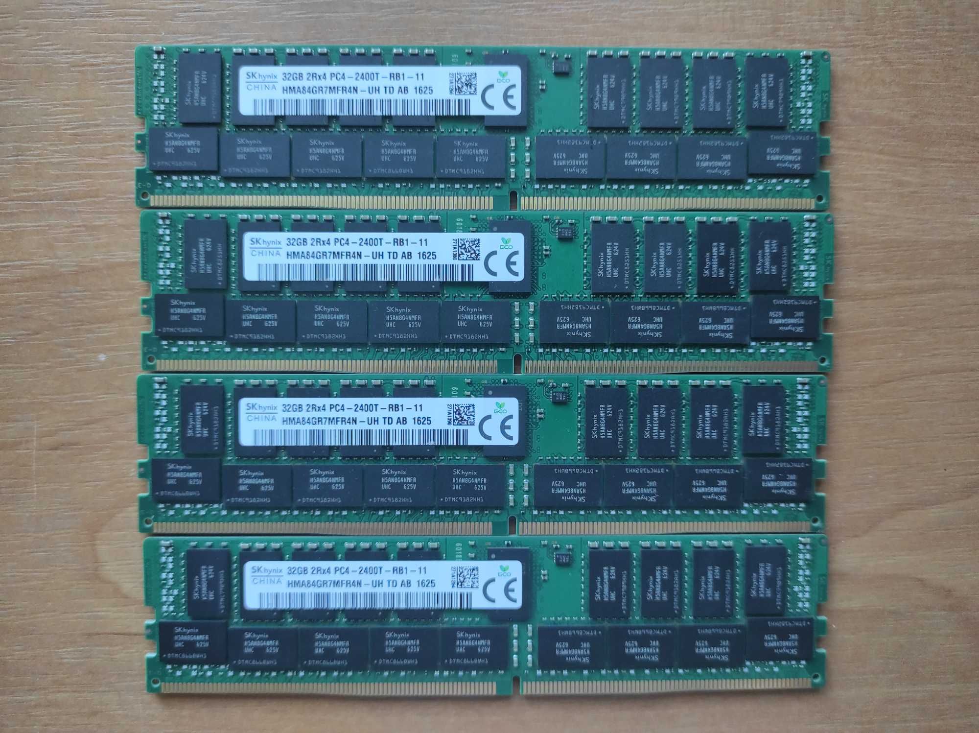 SK hynix 32GB ECC DDR4 2400 PC4-19200 Reg серверная