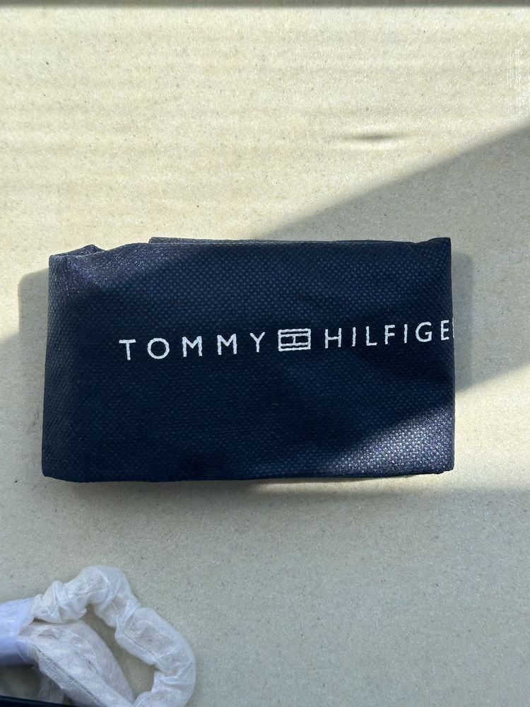 Сумка Tommy Hilfiger