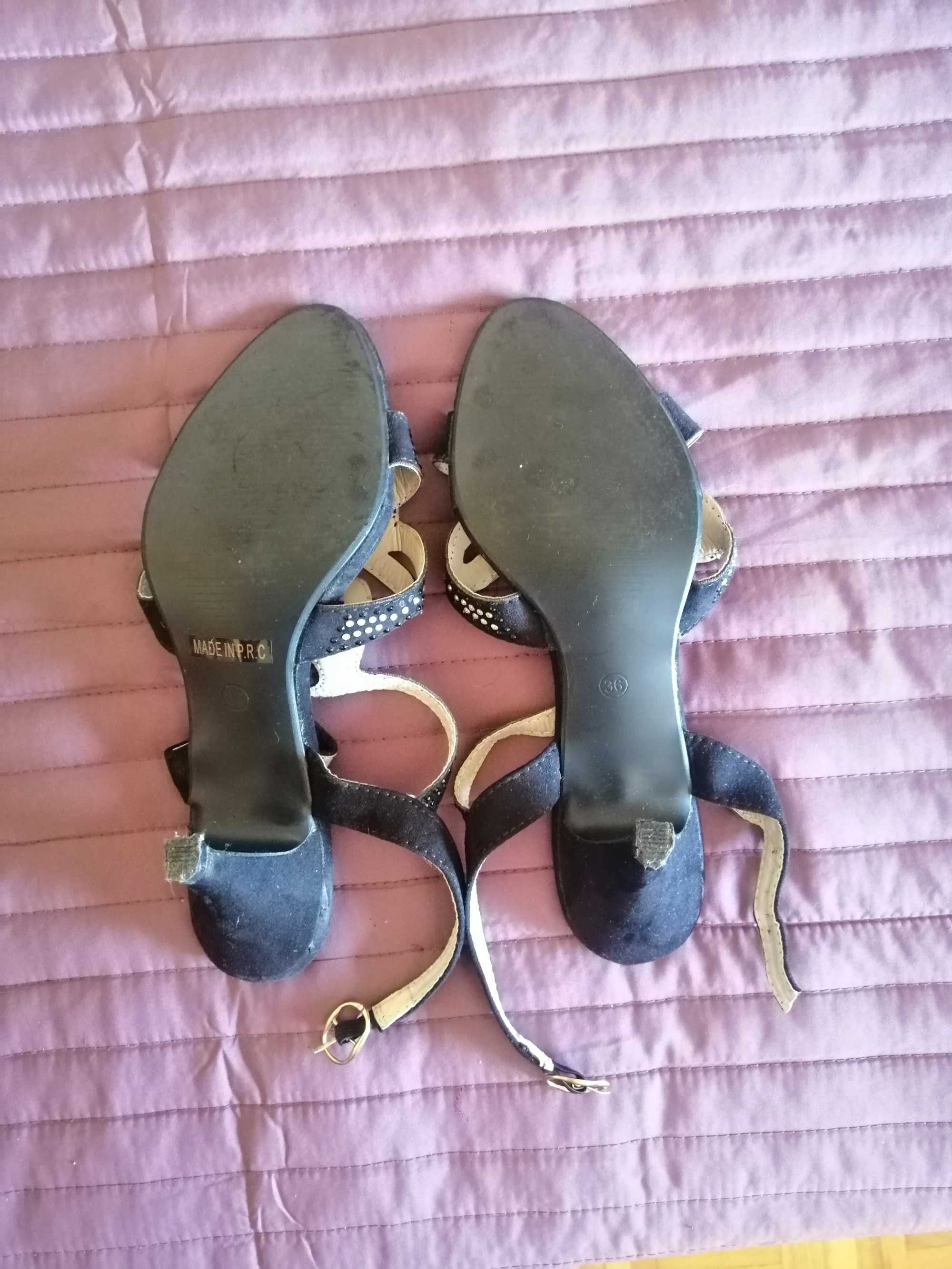 Sapatos de cerimónia para mulher - tamanho 36