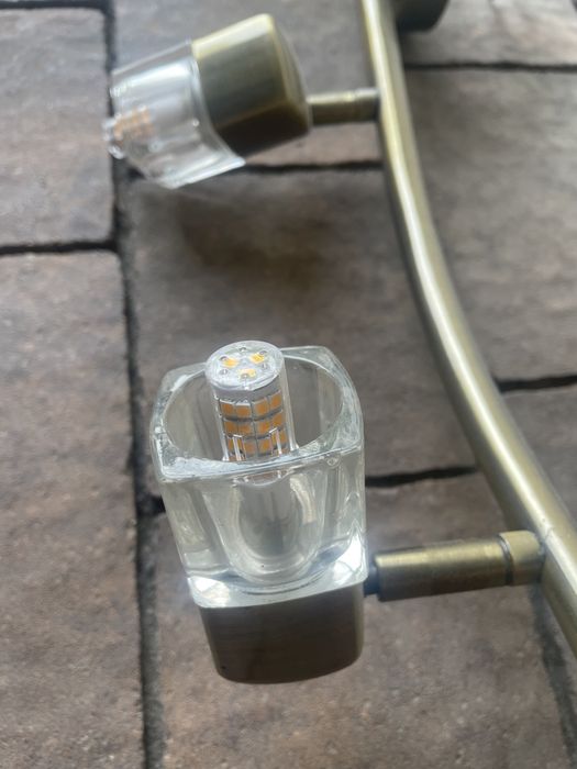 Sufitowy żyrandol, lampa