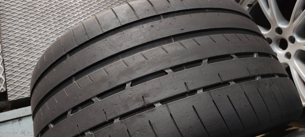 Pneus 315/30 r 21 Goodyear semi novos