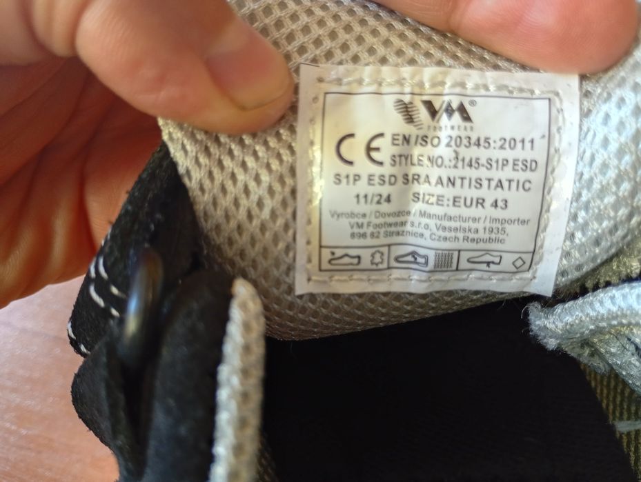 Sandały ochronne vm nowe rozmiar 43 z blachą