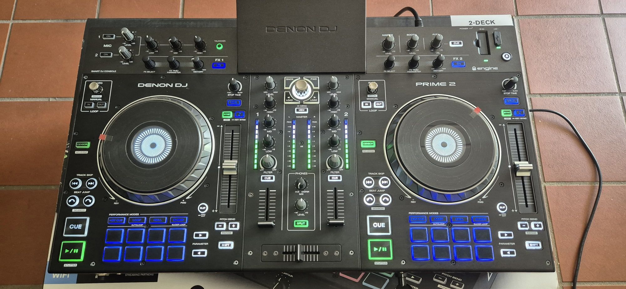 Denon prime 2 kontroler