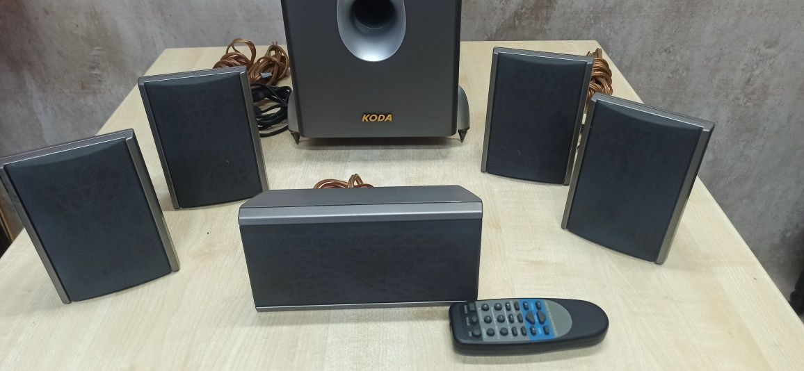 Zestaw kina domowego koda am 966