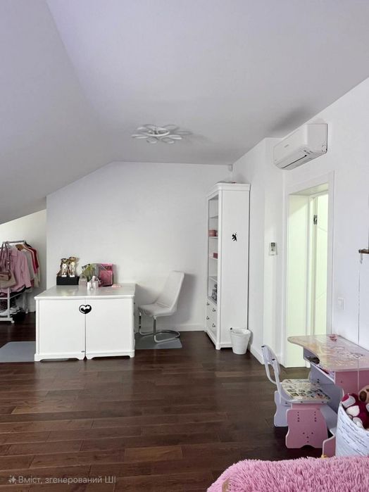 Продаж великої 3к квартири для сім'ї, з гаражем