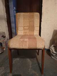 Krzesło Aga projektu Chierowskiego