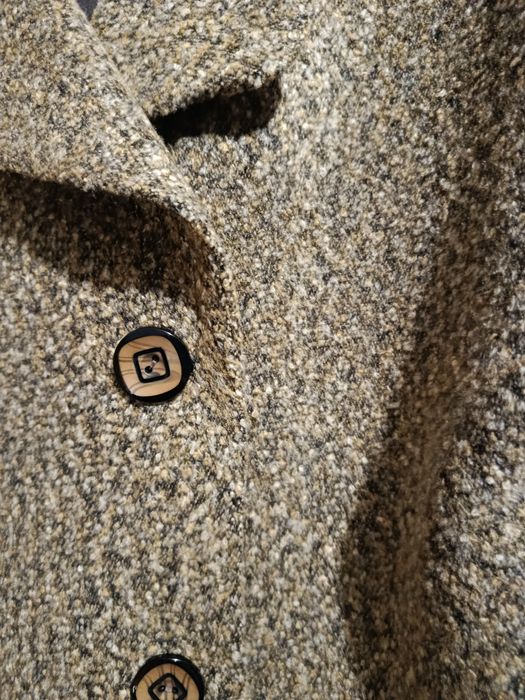 Нове жіноче пальто з шерстю кольору хакі