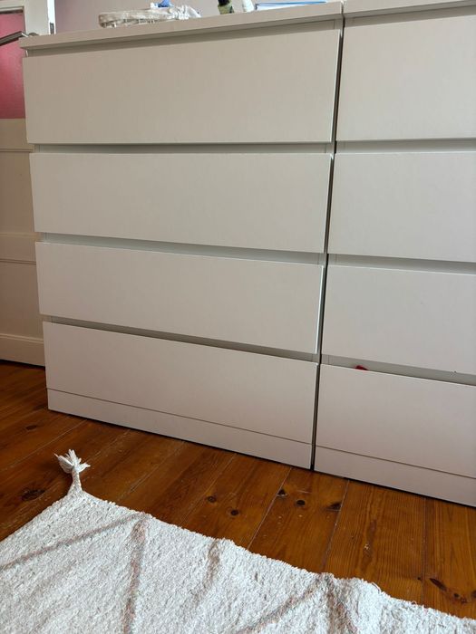 Cómoda 4 gavetas (MALM)