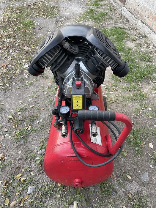 Продам компресор INTERTOOL PT-0004 б/в у відмінному стані