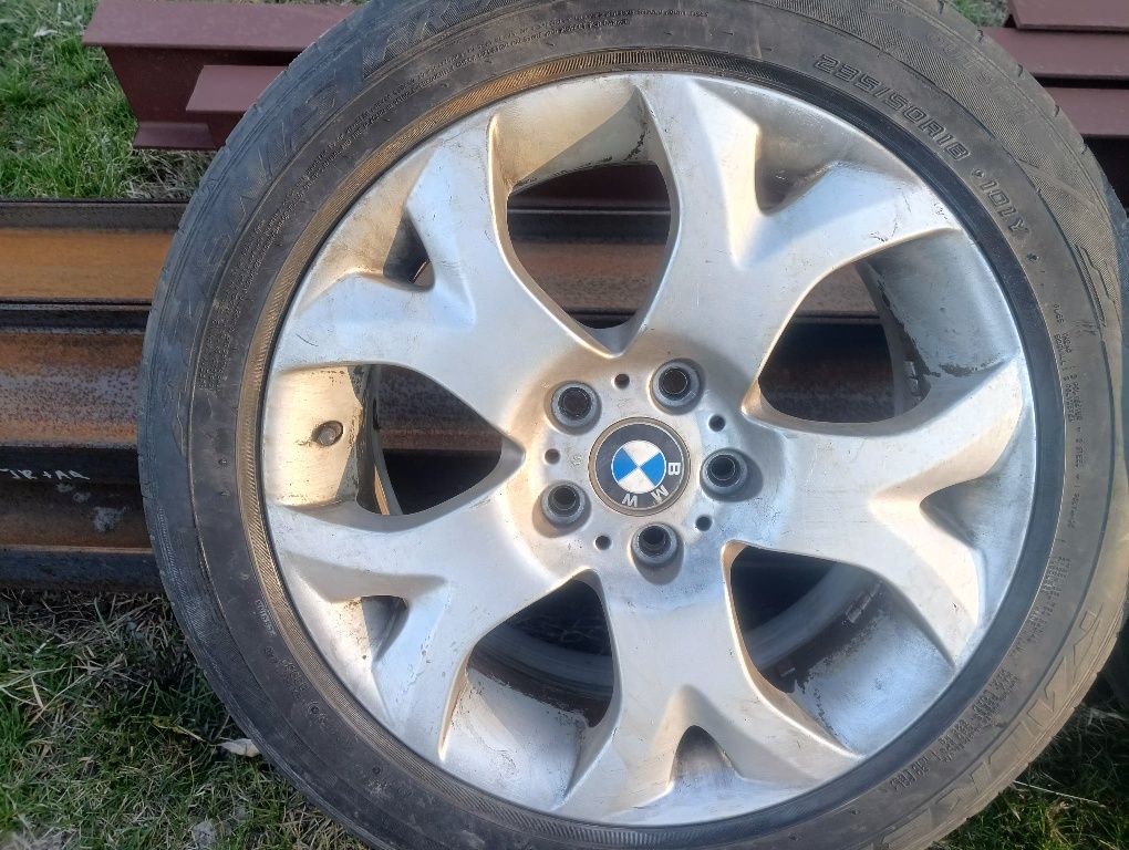 Witam sprzedam felgi aluminiowe r18 BMW x3