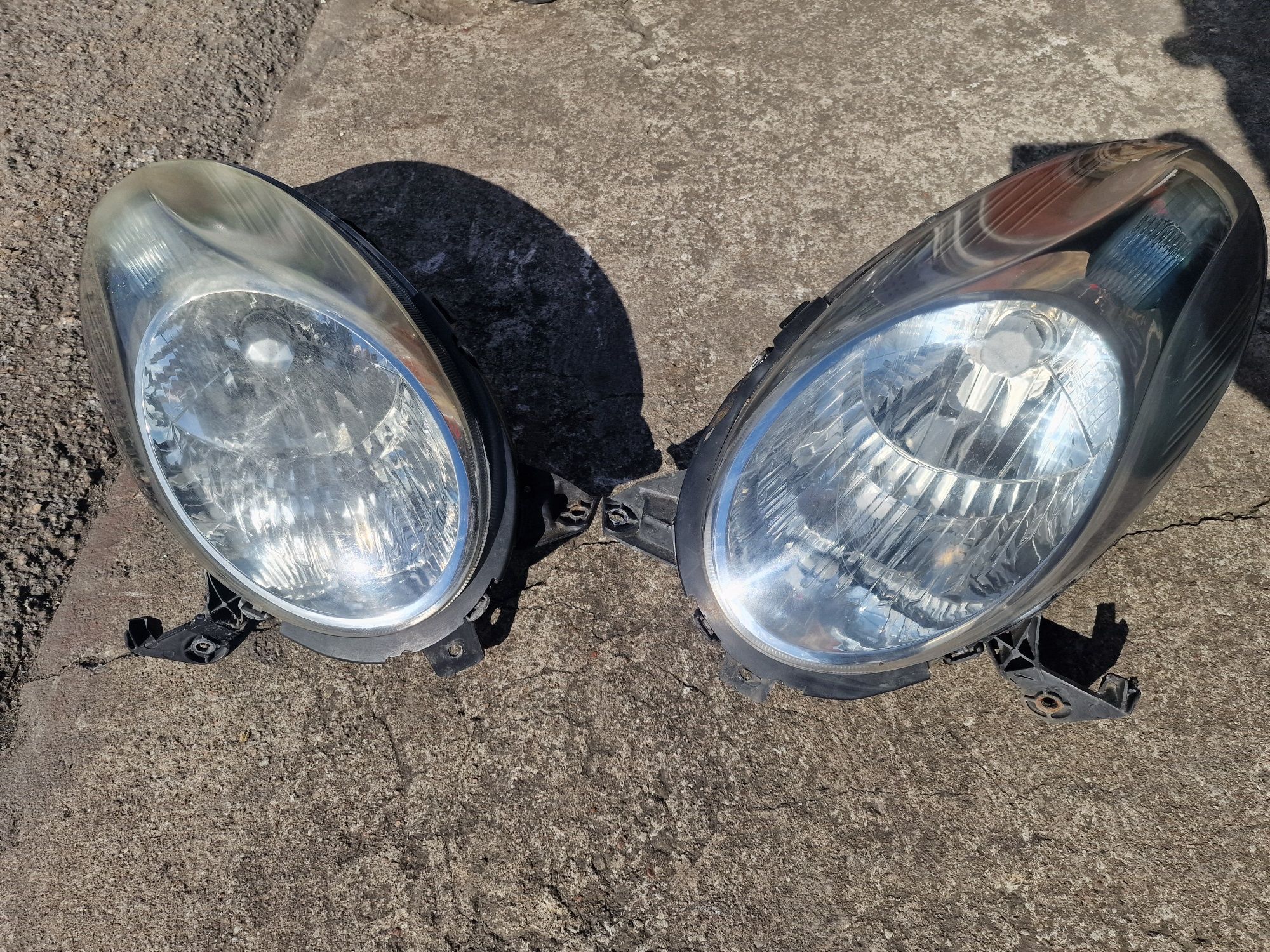 Lampy przód nissan Micra k12 lift komplet europa