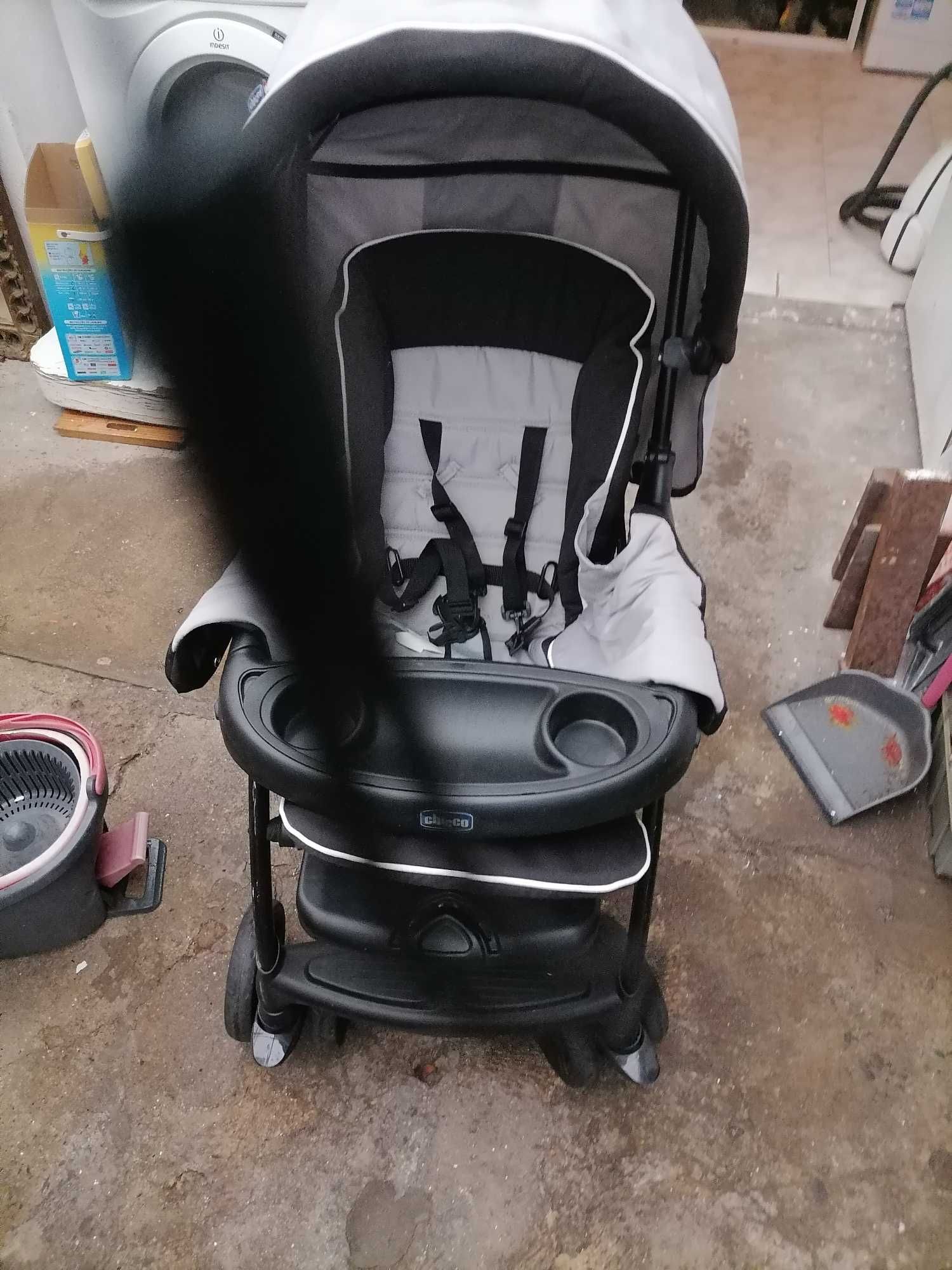 cadeira de bebe...