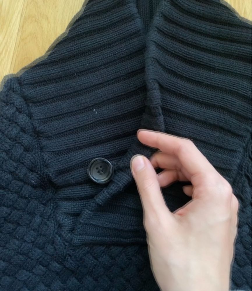 Czarny gruby męskie sweter 100% bawełna ciepły dekolt w serek
