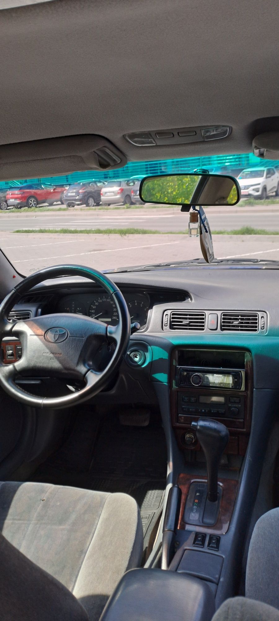 Toyota Camry 3.0