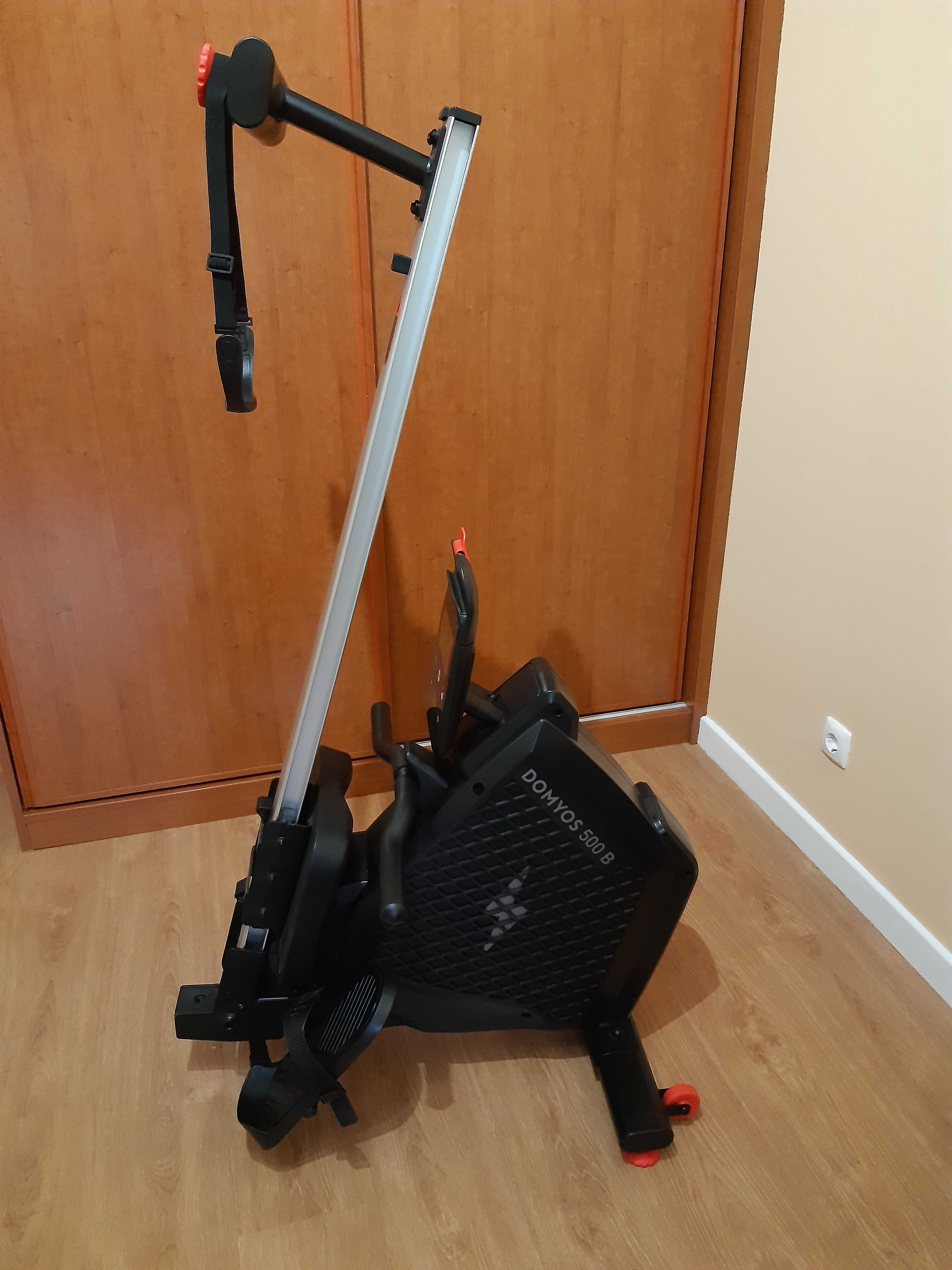 Máquina de remo DOMYOS 500 B Auto Alimentada como nova - 250 Euros