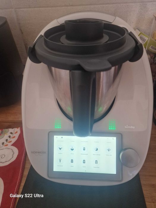 Bimby TM6 nova com todos os extras