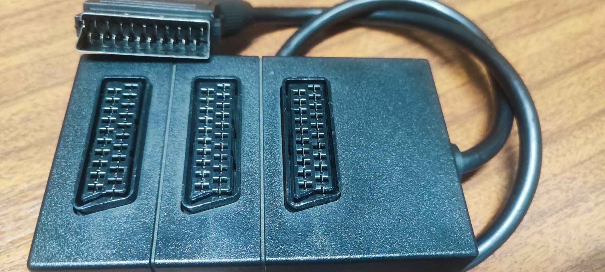 Ficha tripla Scart